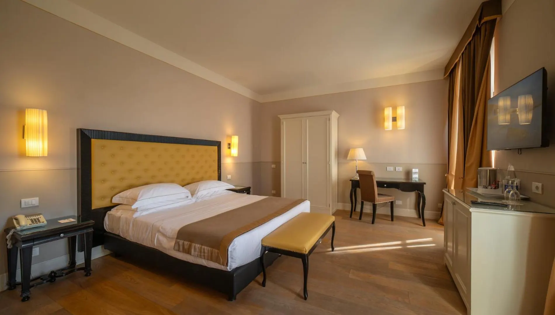 Hotel Palazzo San Lorenzo & Spa Colle Val D'Elsa